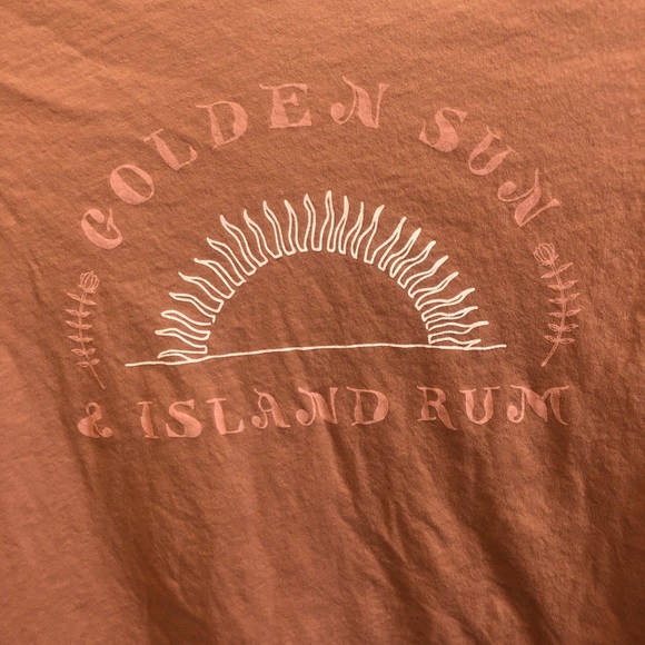 Amuse Society | Sun Island Rum Graphic Tee Small - Picture 3 of 7